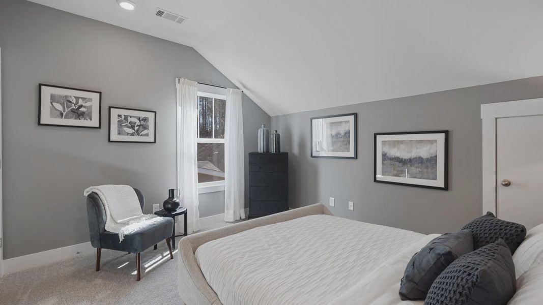 Representative furnished interior of a home built from the Cooper 3 by DRB Homes in Woodglen, Piedmont (Image 31).