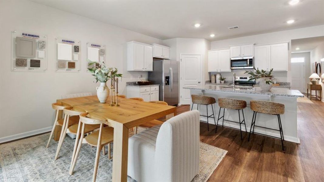 Furnished interior view inside a new home in The Landing at Hidden Lakes, McKinney (Image 16). Furnished interior view inside a new home in The Landing at Hidden Lakes, McKinney (Image 16).