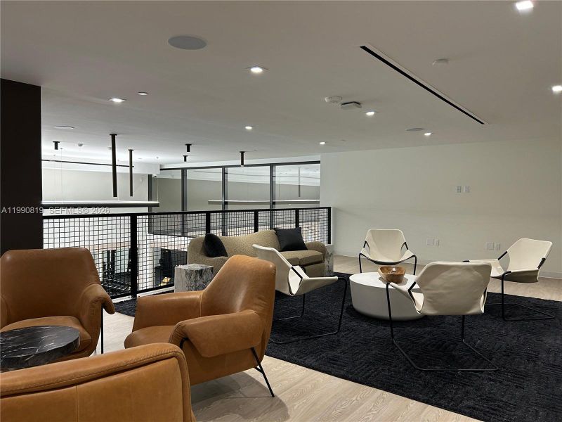 Community amenities in , Miami (Image 36).