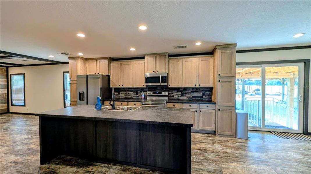 Furnished interior view inside a new home in , Wauchula (Image 3).