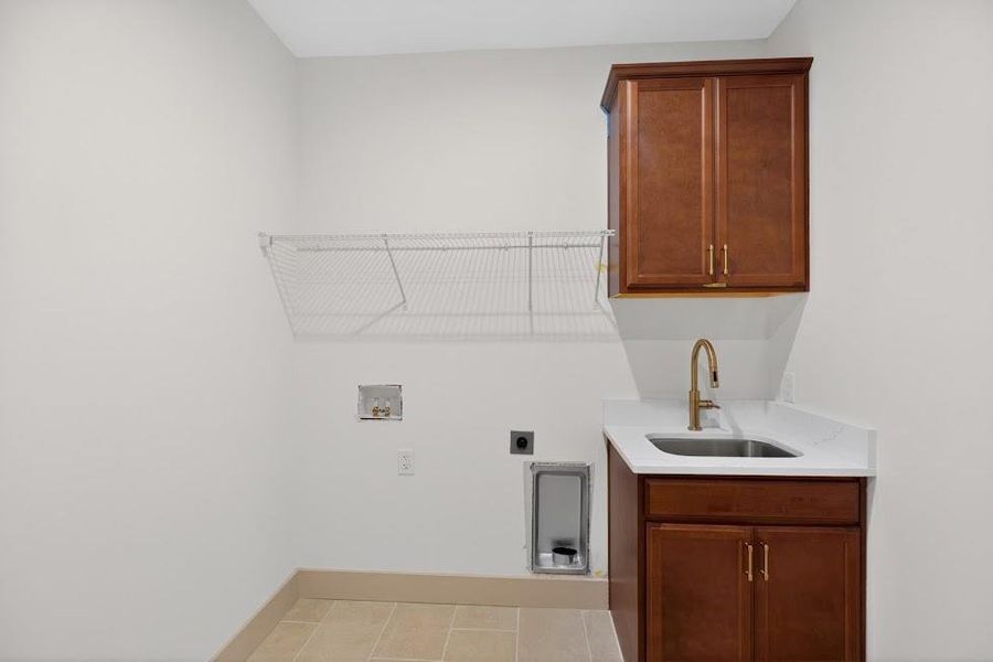 Furnished interior view inside a new home in , Carrollton (Image 7).
