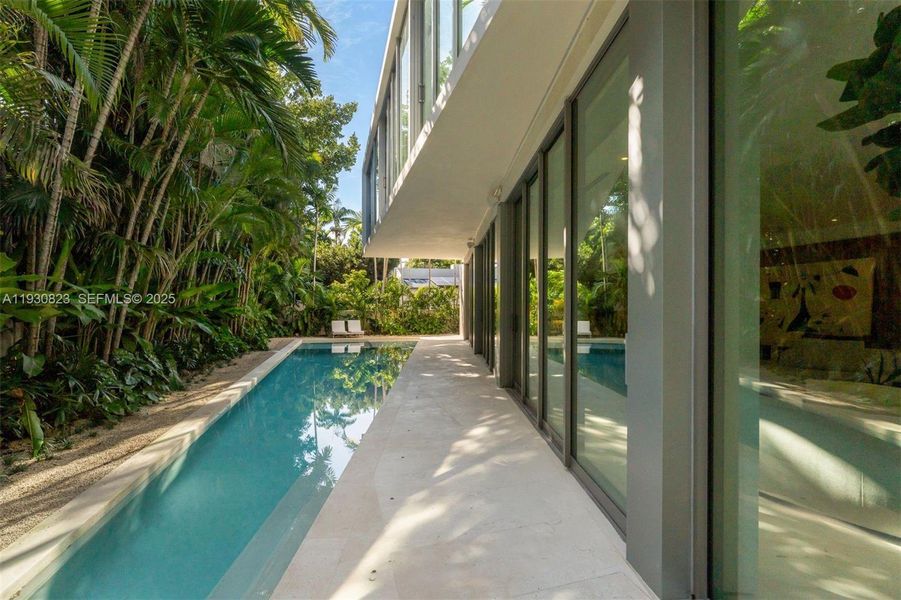 Exterior details and patio area of a home in , Miami (Image 29).