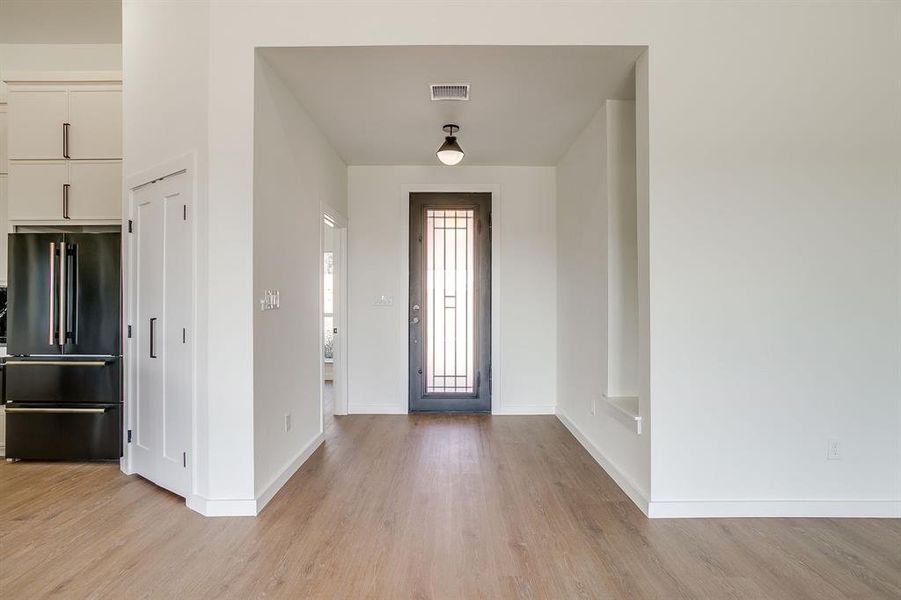 Spacious, unfurnished interior of a new home in , Cresson (Image 21).