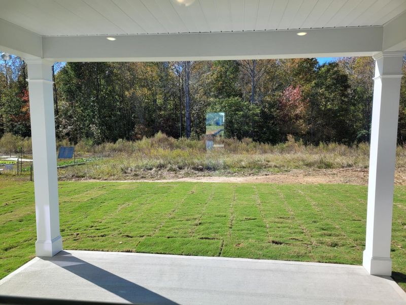 Community amenities in 1158 Place, Wilson (Image 16).