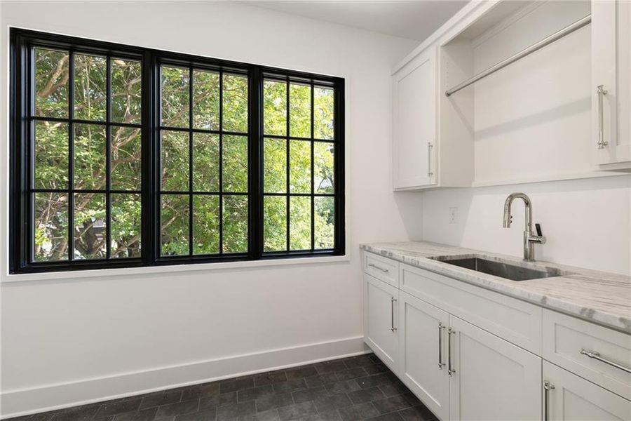 Furnished interior view inside a new home in , Atlanta (Image 15).