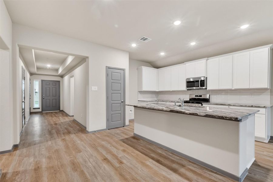 Furnished interior view inside a new home in Rollingbrook Estates, Baytown (Image 10).