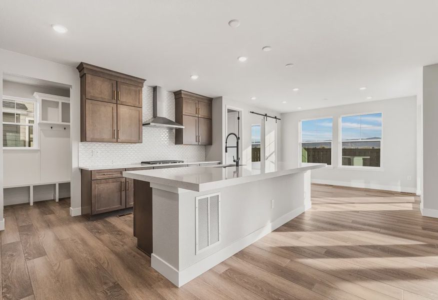 Homesite 265 Kitchen + Dining - 6 of 24