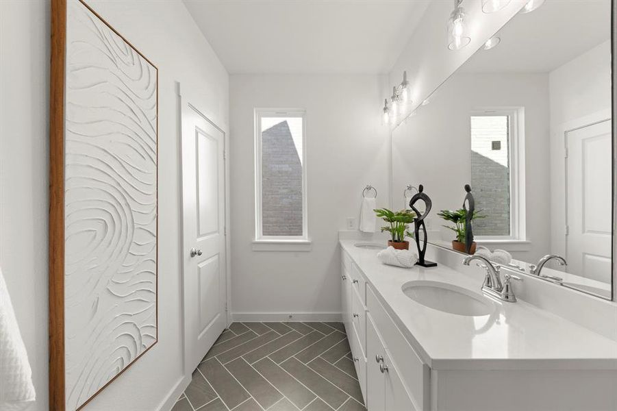 2_1833 Azalea_2283_Elm II_Bath (2) 2_1833 Azalea_2283_Elm II_Bath (2)