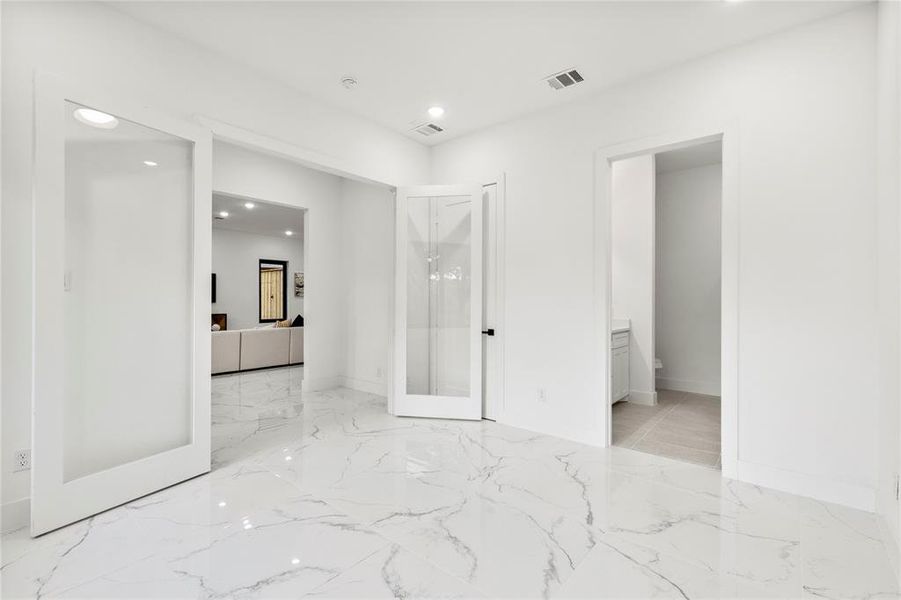 Spacious, unfurnished interior of a new home in , Dallas (Image 24). Spacious, unfurnished interior of a new home in , Dallas (Image 24).