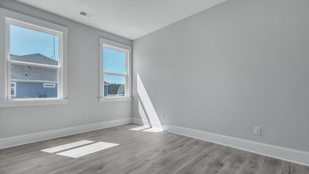 Spacious, unfurnished interior of a new home in Berkeley Bay, Ridgeville (Image 16).