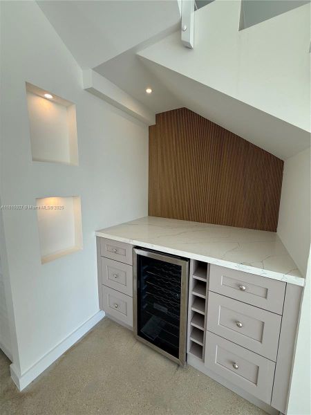 Spacious, unfurnished interior of a new home in , Key Largo (Image 26). Spacious, unfurnished interior of a new home in , Key Largo (Image 26).