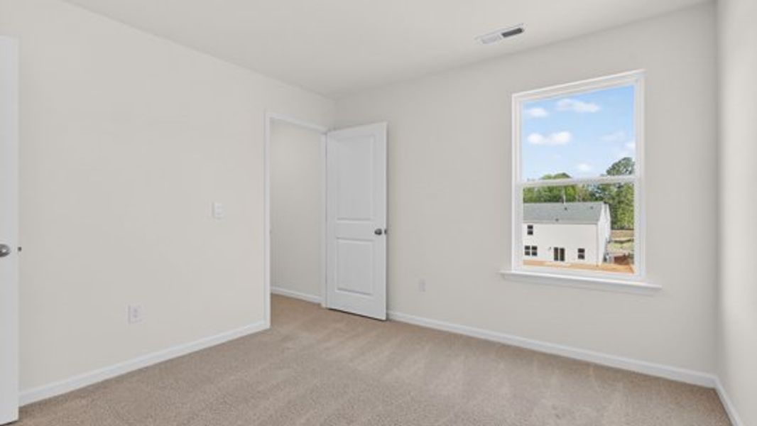 Spacious, unfurnished interior of a new home in Laurel Oaks, Sanford (Image 22). Spacious, unfurnished interior of a new home in Laurel Oaks, Sanford (Image 22).