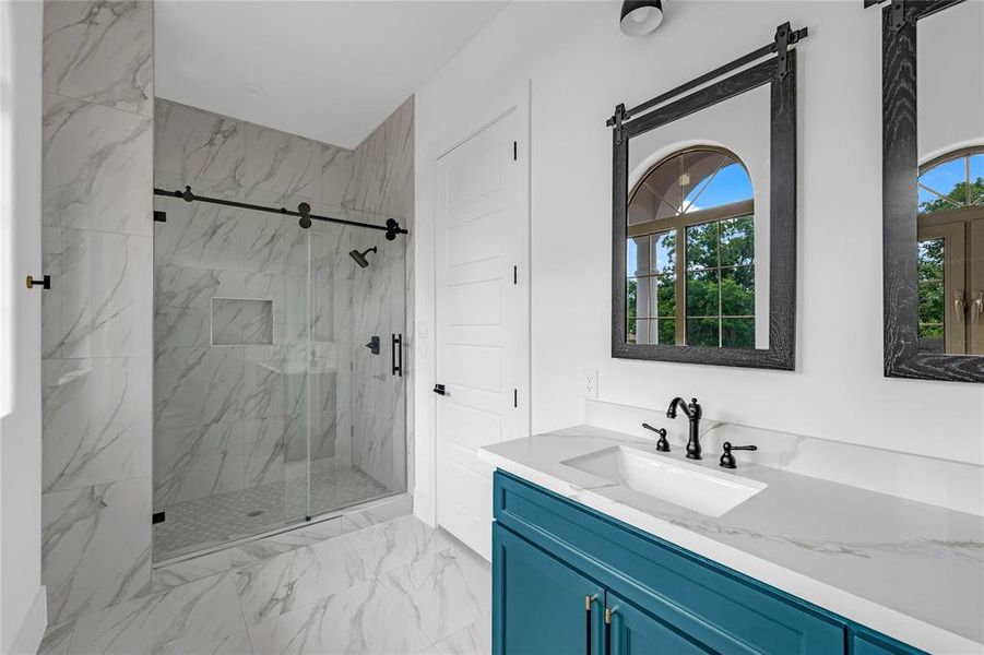 En-suite bath 3 with large shower & lots of natural light En-suite bath 3 with large shower & lots of natural light