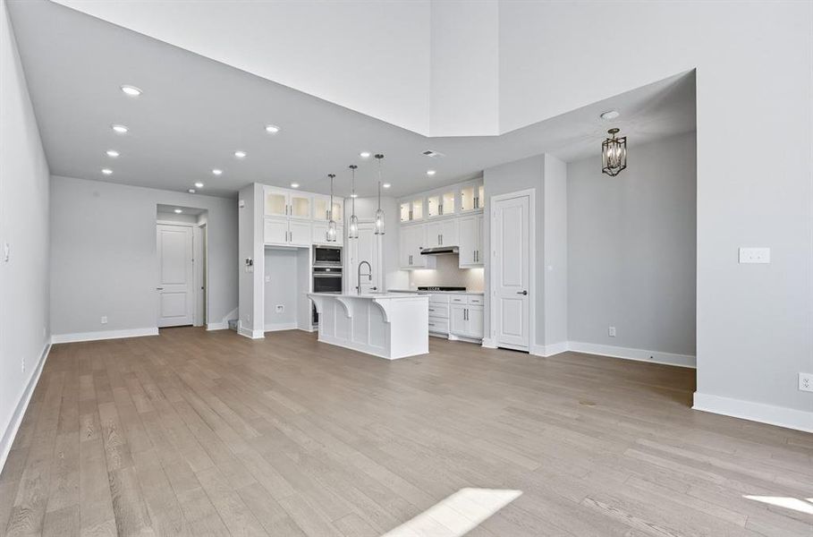 Spacious, unfurnished interior of a new home in Walsh: Townhomes - The Patios, Aledo (Image 19). Spacious, unfurnished interior of a new home in Walsh: Townhomes - The Patios, Aledo (Image 19).