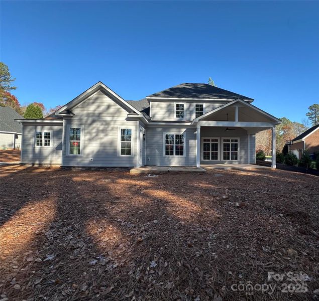 Image 37 of a home in .