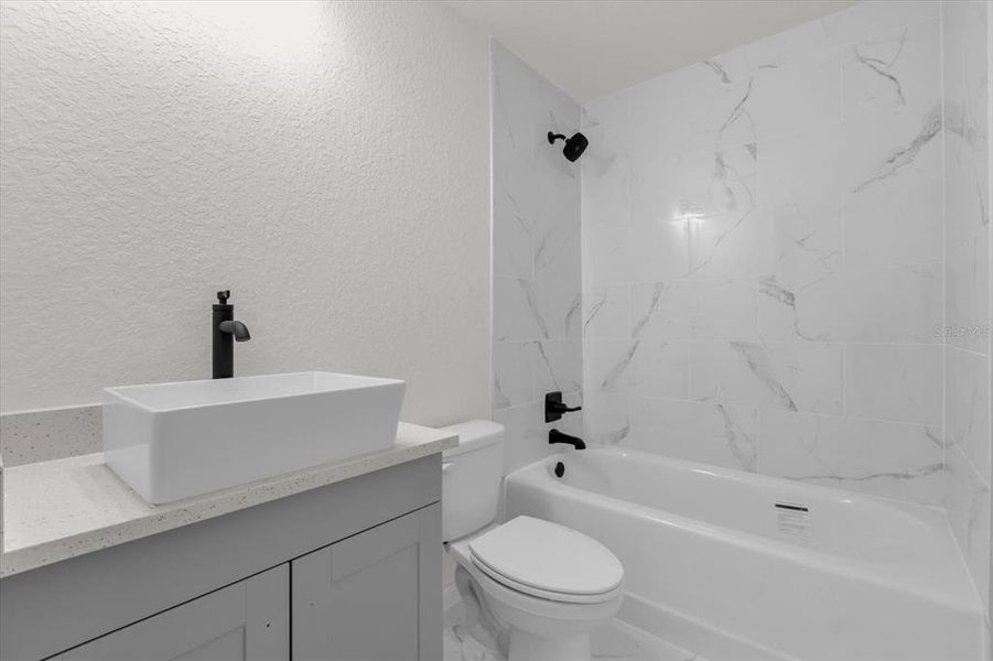 Image 35 of a home in .