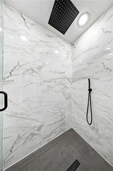 Close-up of interior finishes inside a home in , Ocala (Image 7). Close-up of interior finishes inside a home in , Ocala (Image 7).