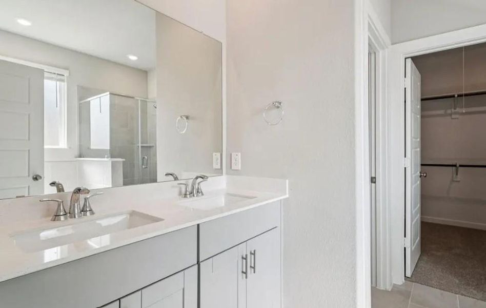 Photo is not of the actual home, but is an inspirational photo of builder’s model home and may depict options, furnishings, and/or decorator features that are not included Photo is not of the actual home, but is an inspirational photo of builder’s model home and may depict options, furnishings, and/or decorator features that are not included