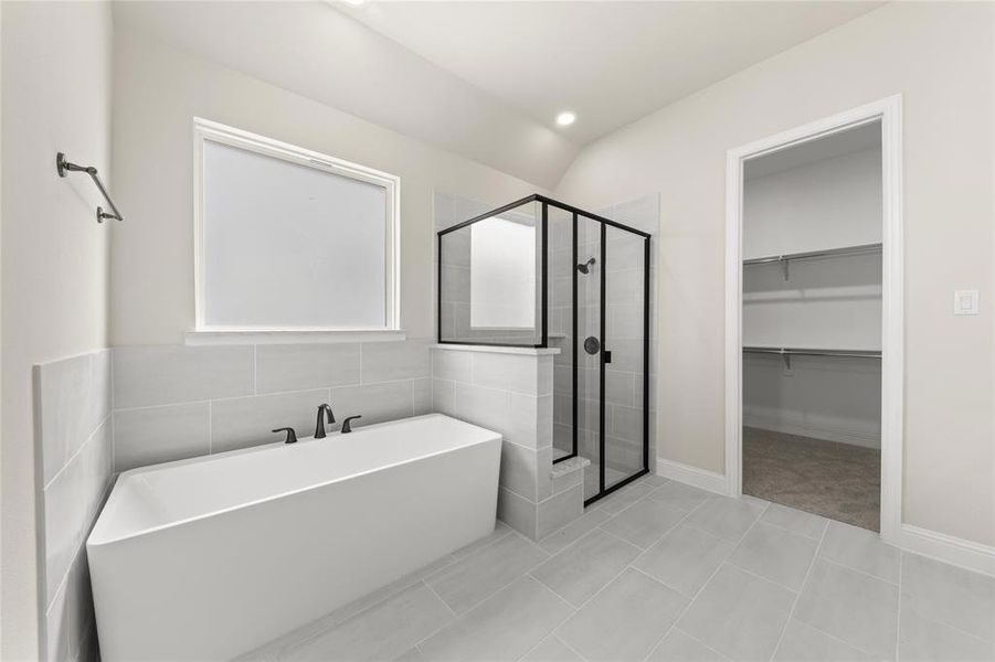 2310 Bottlebrush  Bath 2