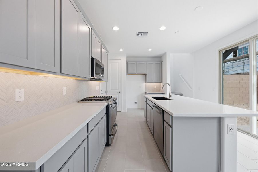 hj-az-phoenix-hawes-crossing-venture-jas