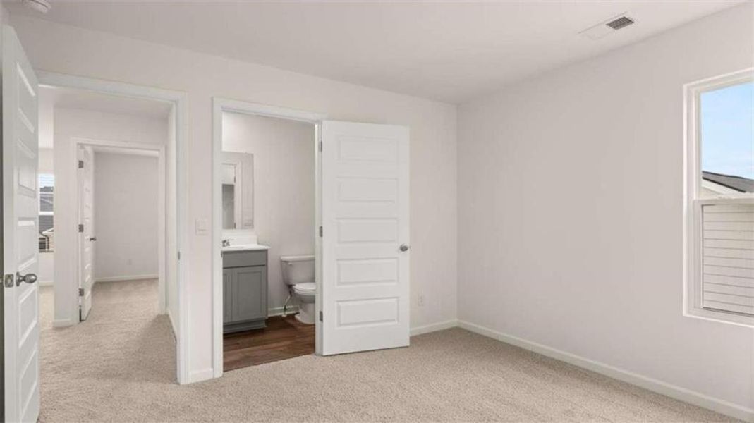 Spacious, unfurnished interior of a new home in Bridle Creek, Locust Grove (Image 21). Spacious, unfurnished interior of a new home in Bridle Creek, Locust Grove (Image 21).