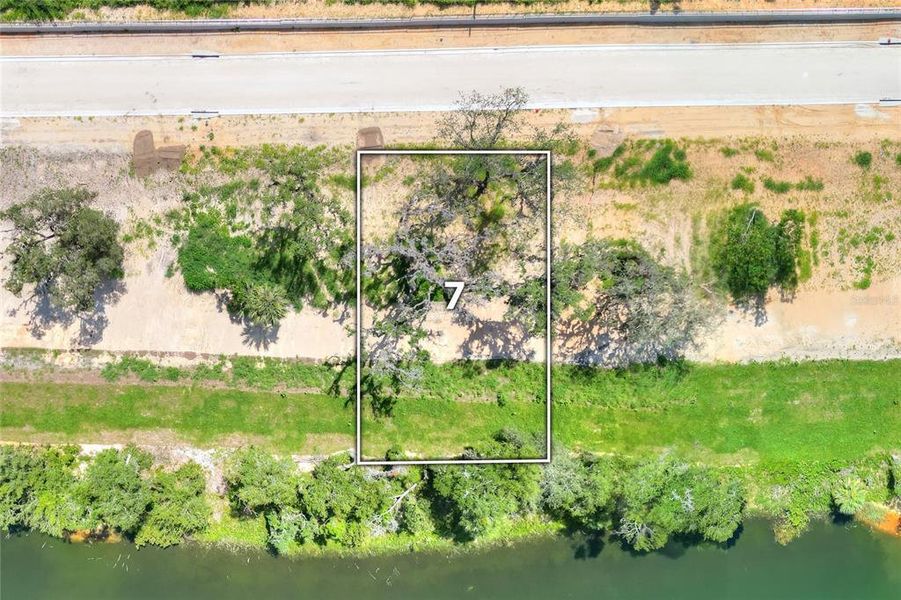 Natural landscape and outdoor views near  in Clermont (Image 7).