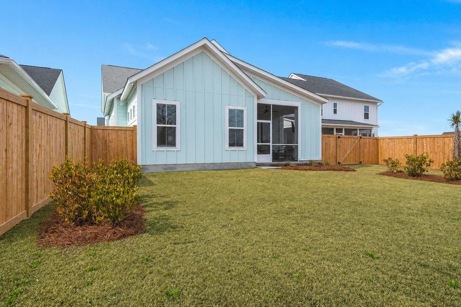 Exterior details and patio area of a home in , Summerville (Image 26).