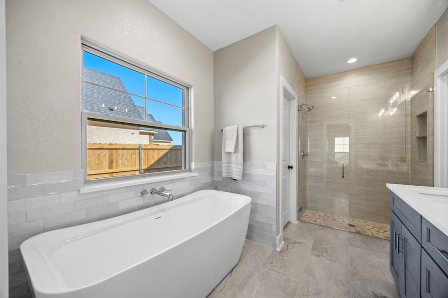 Furnished interior view inside a new home in , Cleburne (Image 6).