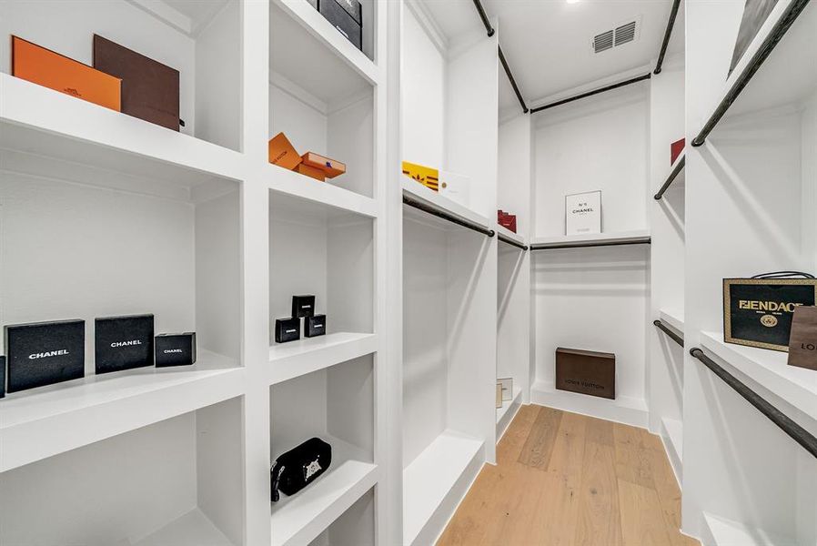 Furnished interior view inside a new home in Fields 50', Frisco (Image 7).