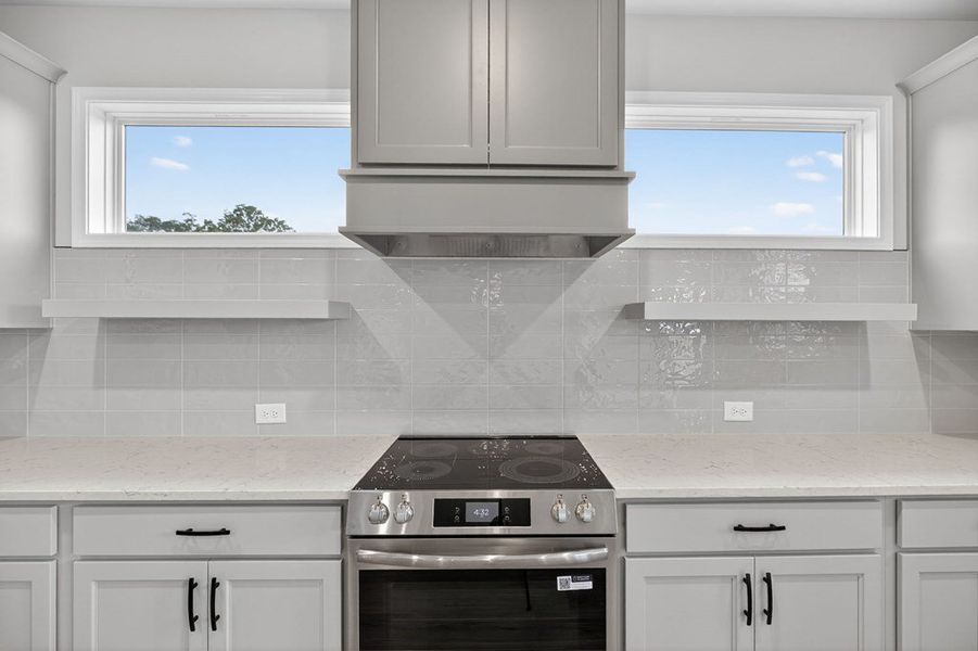 Close-up of interior finishes inside a home in GRAY ROAD, Roopville (Image 15).