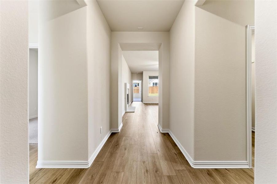 Spacious, unfurnished interior of a new home in Liberty Pointe, Gainesville (Image 9).