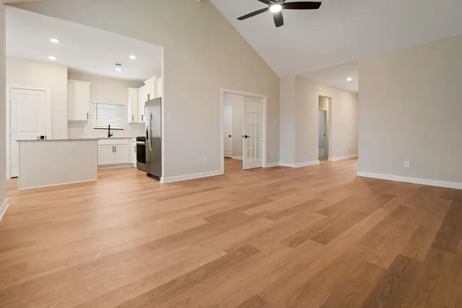 Spacious, unfurnished interior of a new home in Magnolia Woods, Magnolia (Image 17). Spacious, unfurnished interior of a new home in Magnolia Woods, Magnolia (Image 17).