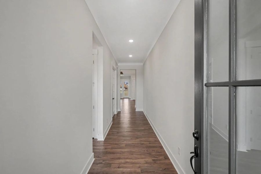 Kinsley H Foyer Kinsley H Foyer