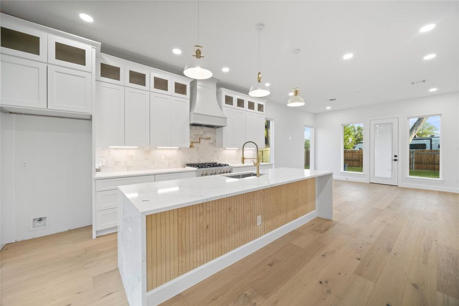 Image 22 of a home in .