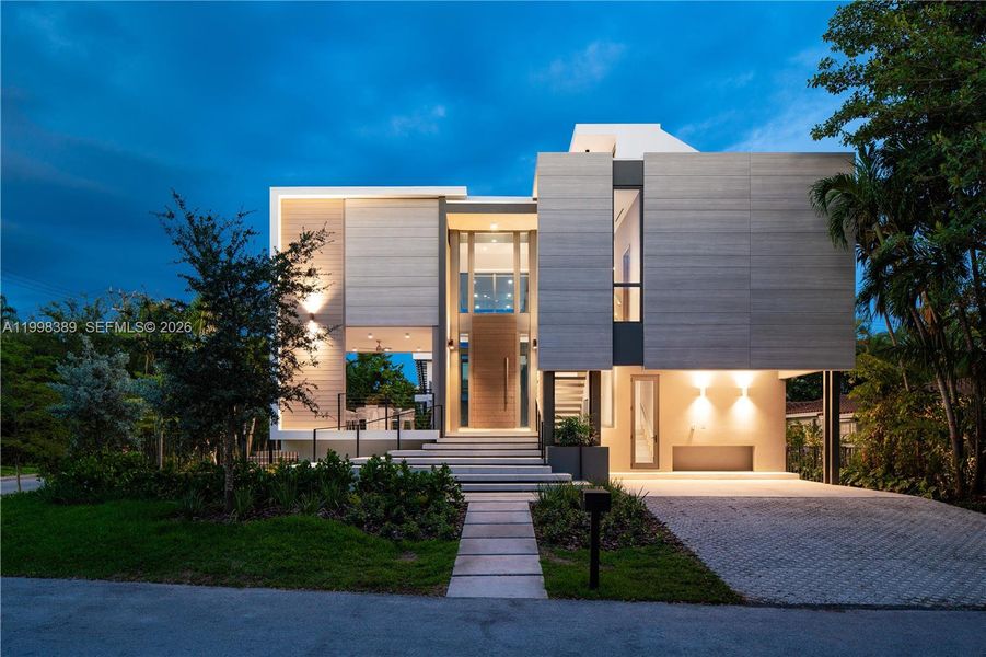 Front exterior of a new home in , Key Biscayne, FL, highlighting curb appeal (Image 12).