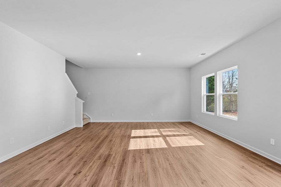 Spacious, unfurnished interior of a new home in Bell West, Kernersville (Image 17).