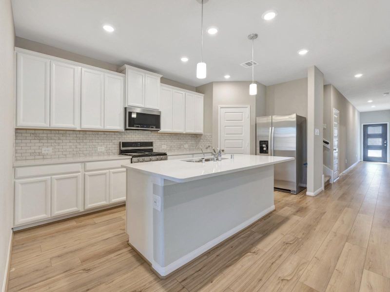 Photo is not of the actual home, but is an inspirational photo of builder’s model home and may depict options, furnishings, and/or decorator features that are not included Photo is not of the actual home, but is an inspirational photo of builder’s model home and may depict options, furnishings, and/or decorator features that are not included