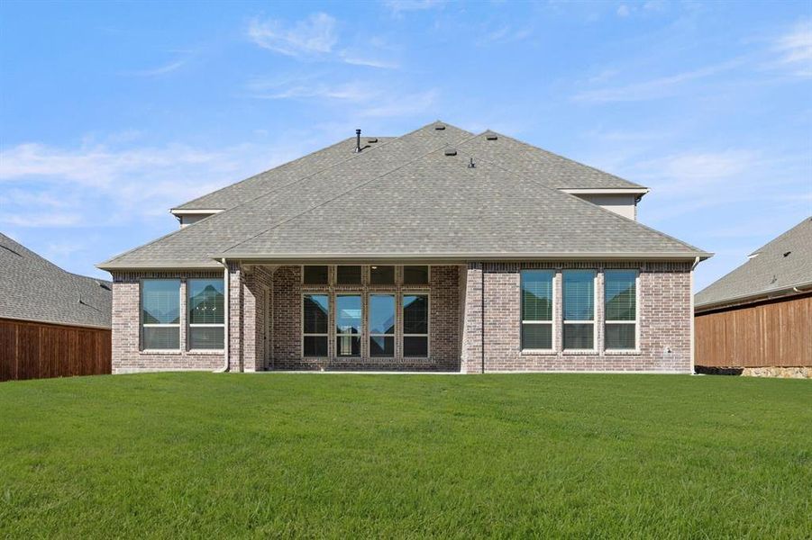 10020 La Frontera-Back-2 10020 La Frontera-Back-2