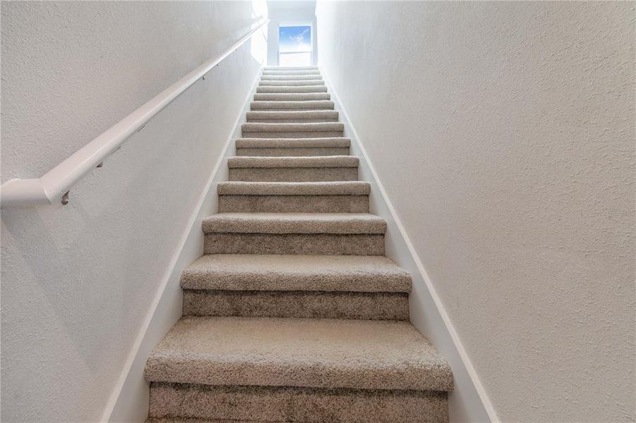 Spacious, unfurnished interior of a new home in , Winter Haven (Image 17).