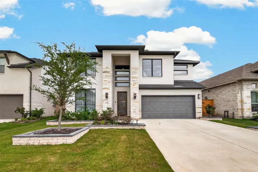Welcome home to Candela South Welcome home to Candela South