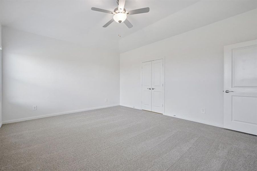 Photo is not of the actual home, but is an inspirational photo of builder’s model home and may depict options, furnishings, and/or decorator features that are not included.