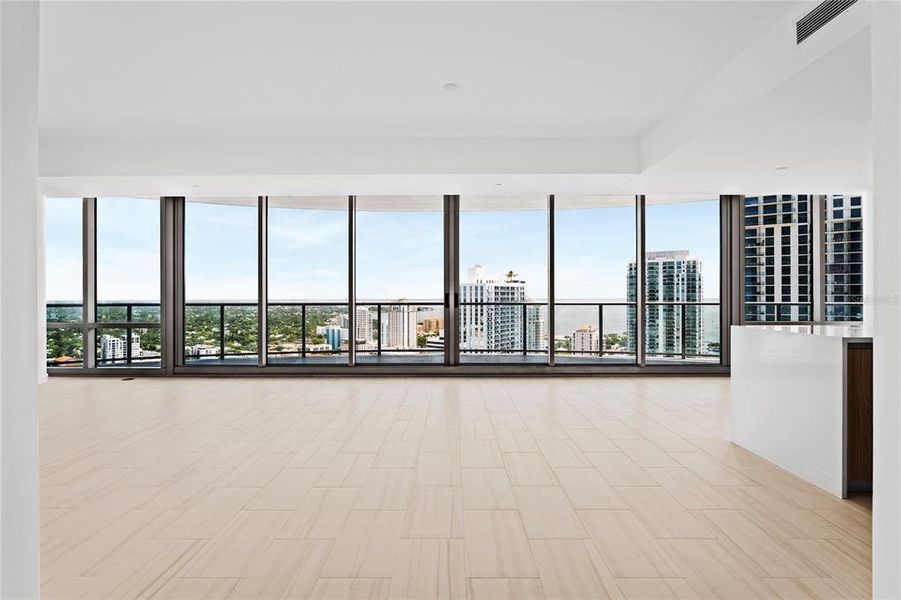Spacious, unfurnished interior of a new home in , St. Petersburg (Image 11). Spacious, unfurnished interior of a new home in , St. Petersburg (Image 11).