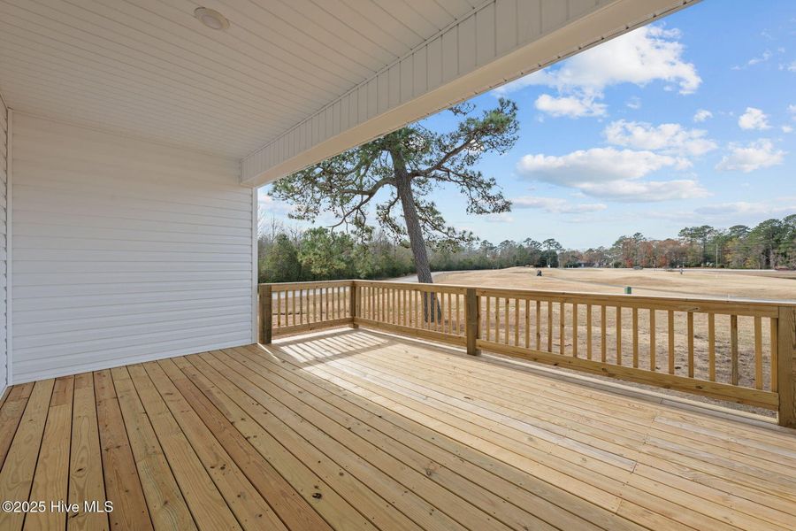 Exterior details and patio area of a home in Fairfield Harbour, New Bern (Image 3). Exterior details and patio area of a home in Fairfield Harbour, New Bern (Image 3).