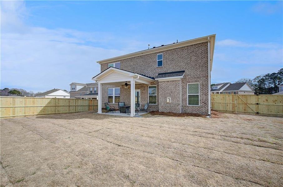 Exterior details and patio area of a home in Burchwood, Stockbridge (Image 3).