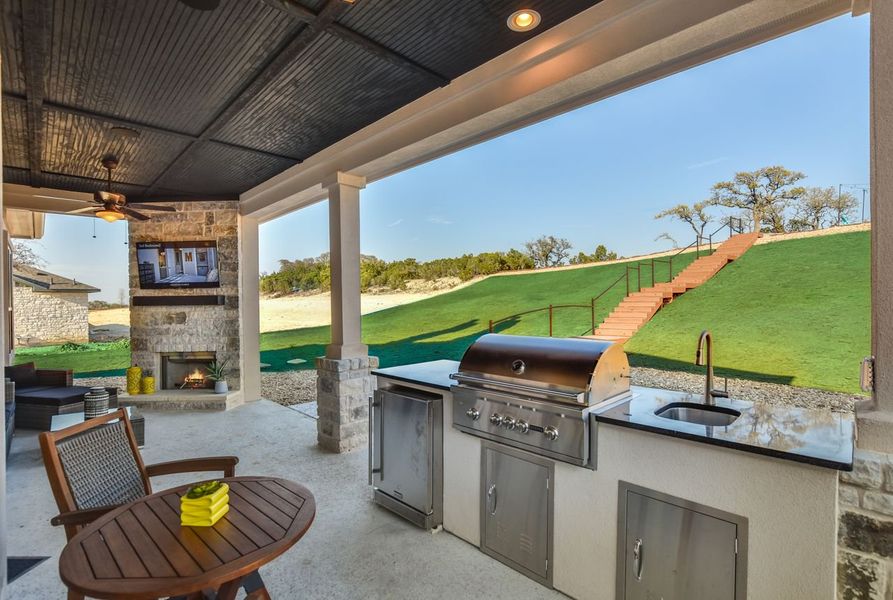 Representative exterior details of a home built from the Siena II by Giddens Homes in Clearwater Ranch, Liberty Hill (Image 54).