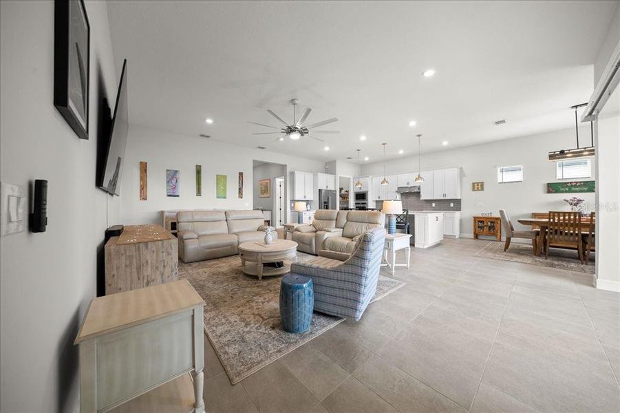 Furnished interior view inside a new home in Del Webb Stone Creek, Ocala (Image 6).