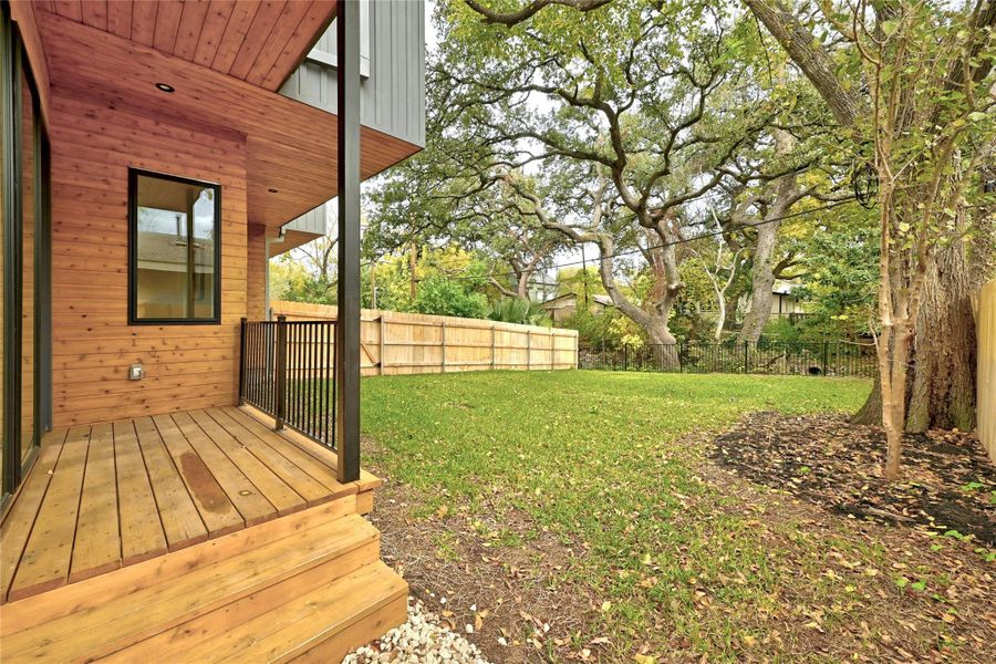 Private Backyard Deck