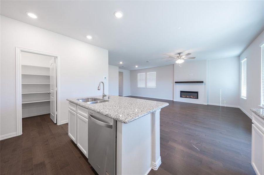 Furnished interior view inside a new home in Churchill: Fields 40', Anna (Image 9). Furnished interior view inside a new home in Churchill: Fields 40', Anna (Image 9).