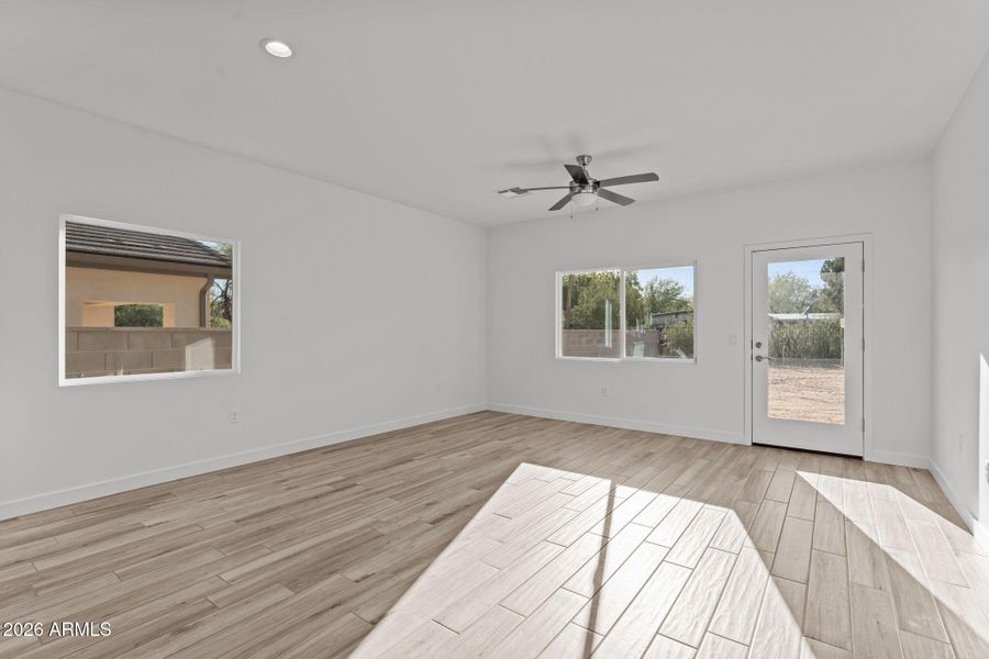 8-web-or-mls-DSC06552