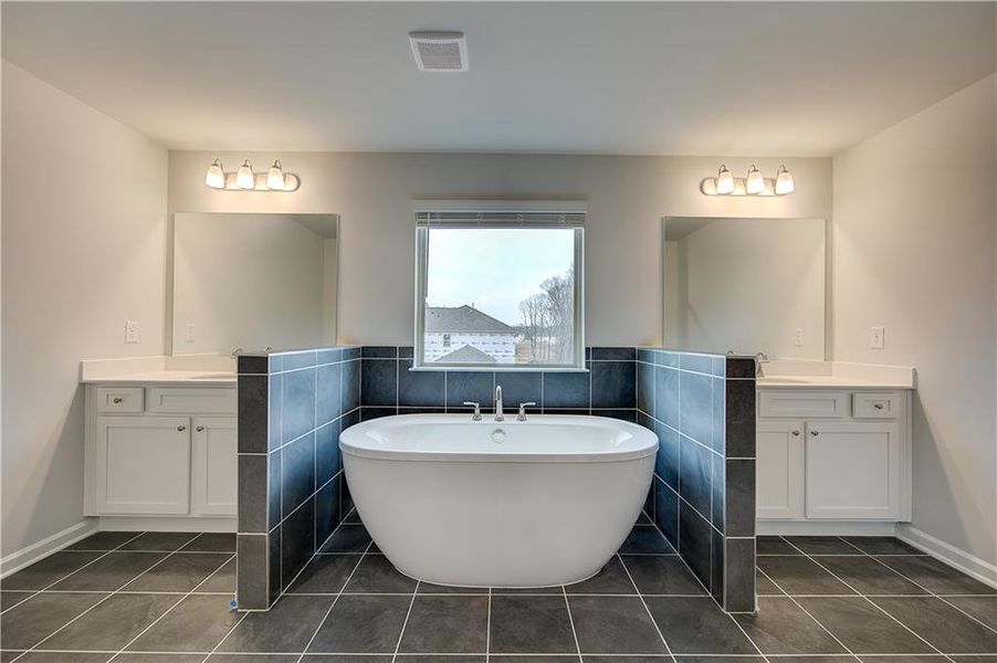 Furnished interior view inside a new home in Trinity Park, McDonough (Image 11). Furnished interior view inside a new home in Trinity Park, McDonough (Image 11).